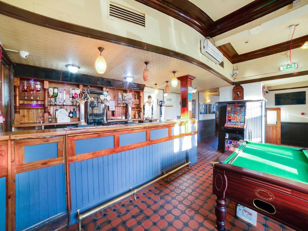 Sneyd Arms Hotel Stoke-on-Trent Exterior photo